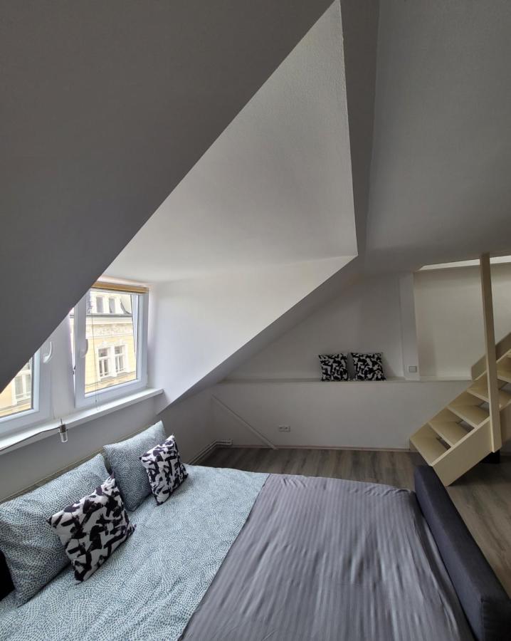 Excellent Apartments Central 3 Min Walk From The Colonnade Карловы Вары Экстерьер фото